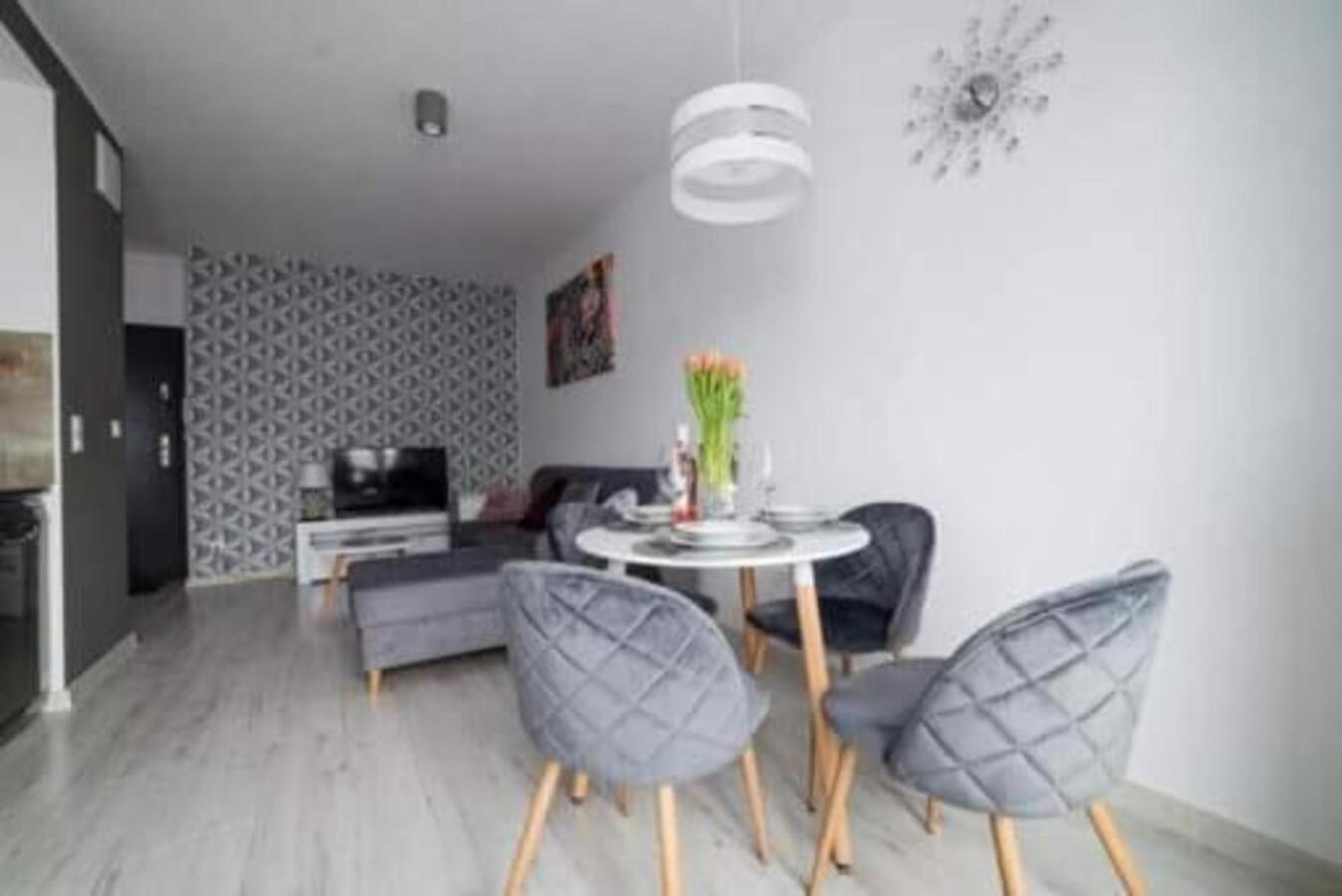 Apartament Nikola Гданск Екстериор снимка