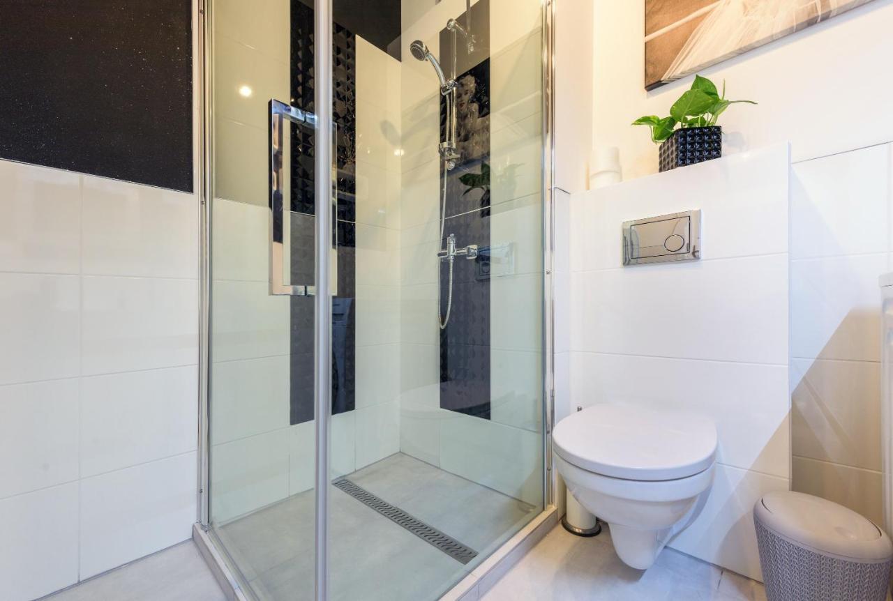 Apartament Nikola Гданск Екстериор снимка